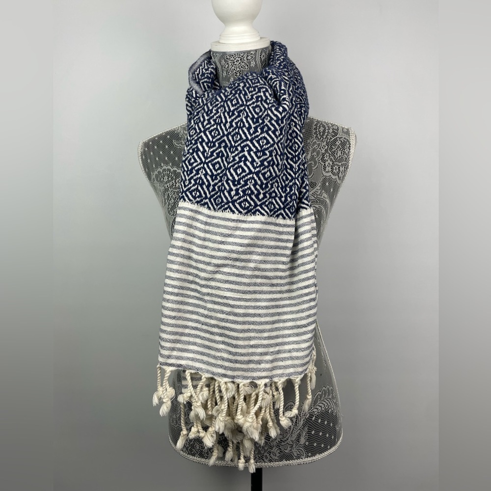 Textured Blue White Striped Rectangular Scarf Beach‎ Throw Blanket Fringe Hem